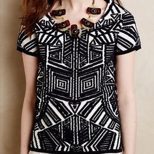 Anthropologie Moth Dahlia Jacquard Short Sleeve Navy and White Top Medium
